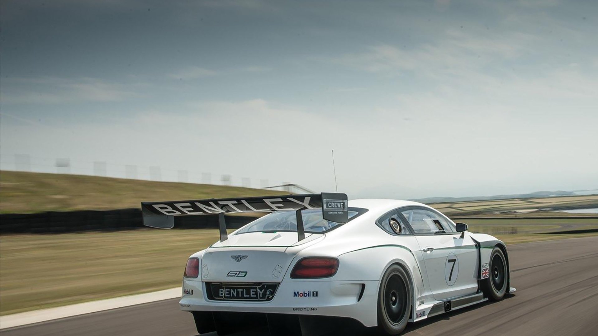 未来联盟：虚拟实境+B站直播，开启全新观赛体验！，未来联盟门面