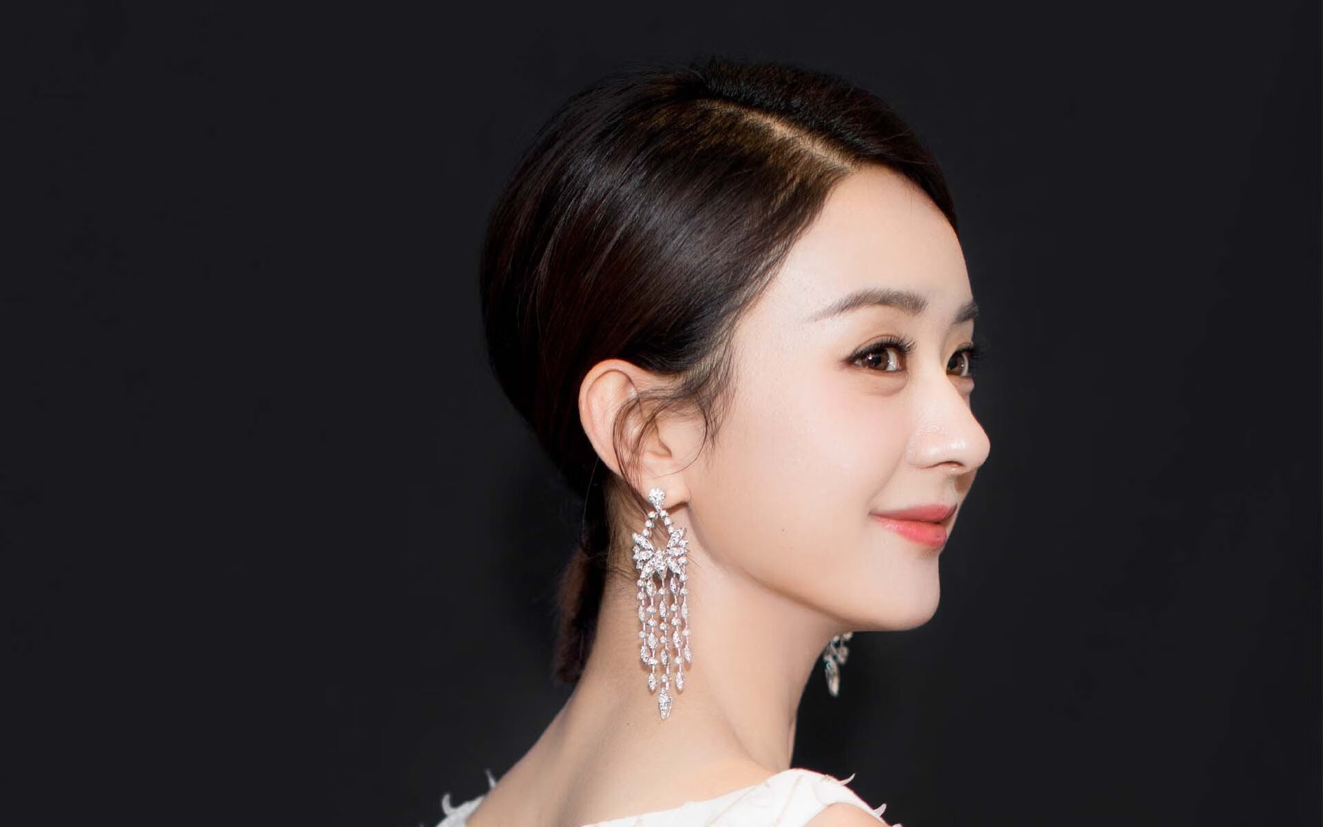 巴萨主场2-1逆转拜仁，晋级欧冠决赛，2019-2020欧冠巴萨vs拜仁