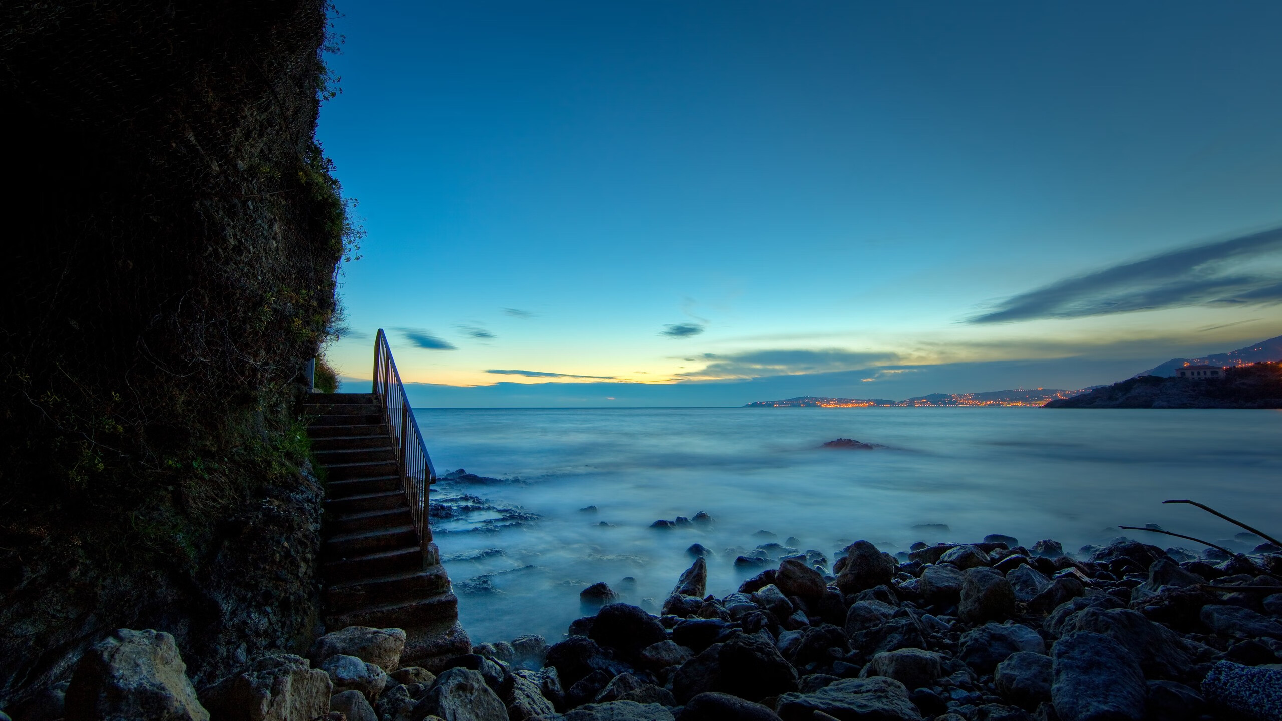 激烈对抗!对手势均力敌矢志创造奇迹,手对手动作要领