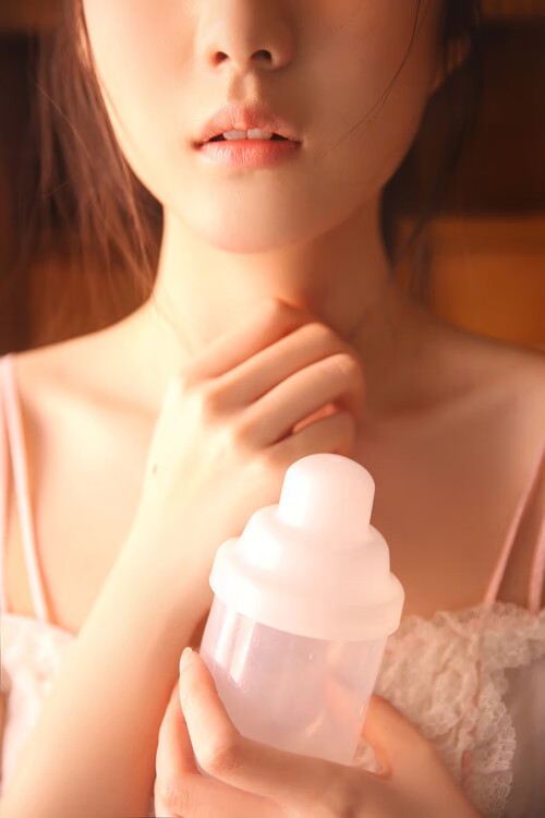 雄独行侠队客场逆转,成功摧毁对手,独行侠终结雄鹿连胜