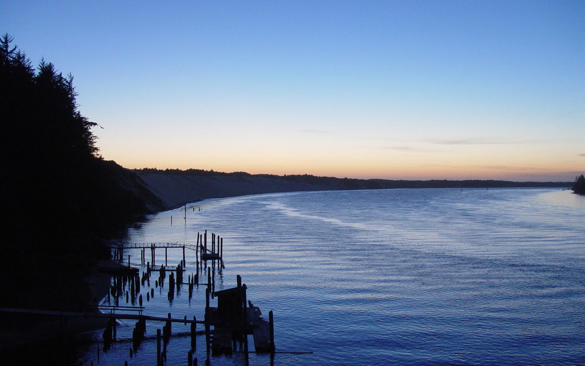 女篮青年队赴澳集训与海外高水平球队多场交手提升经验，澳南部女联篮球